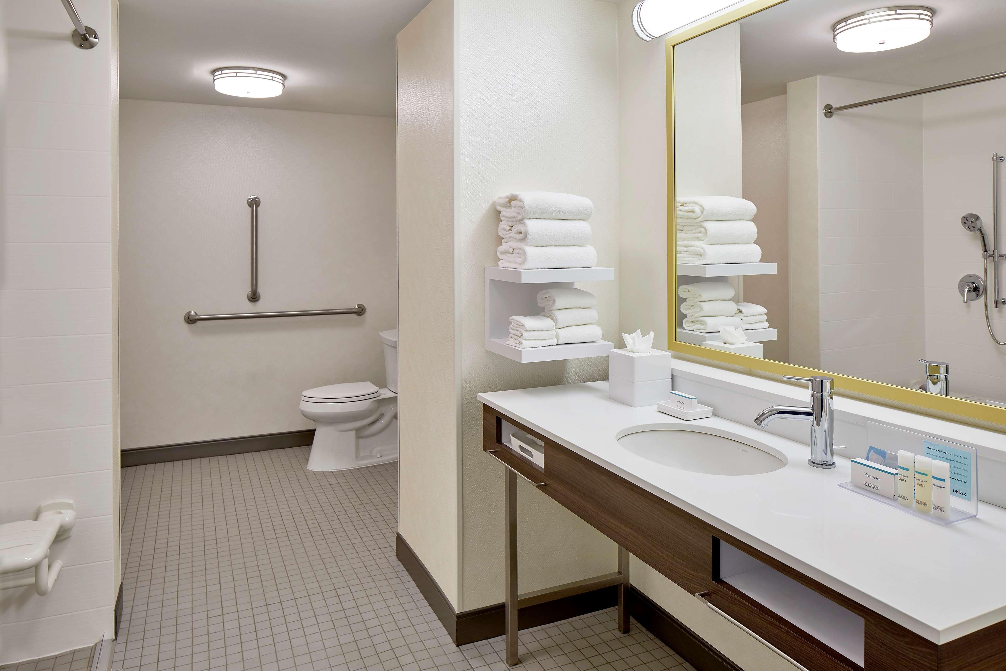 Hampton Inn & Suites Atlanta-Midtown, Ga Bagian luar foto