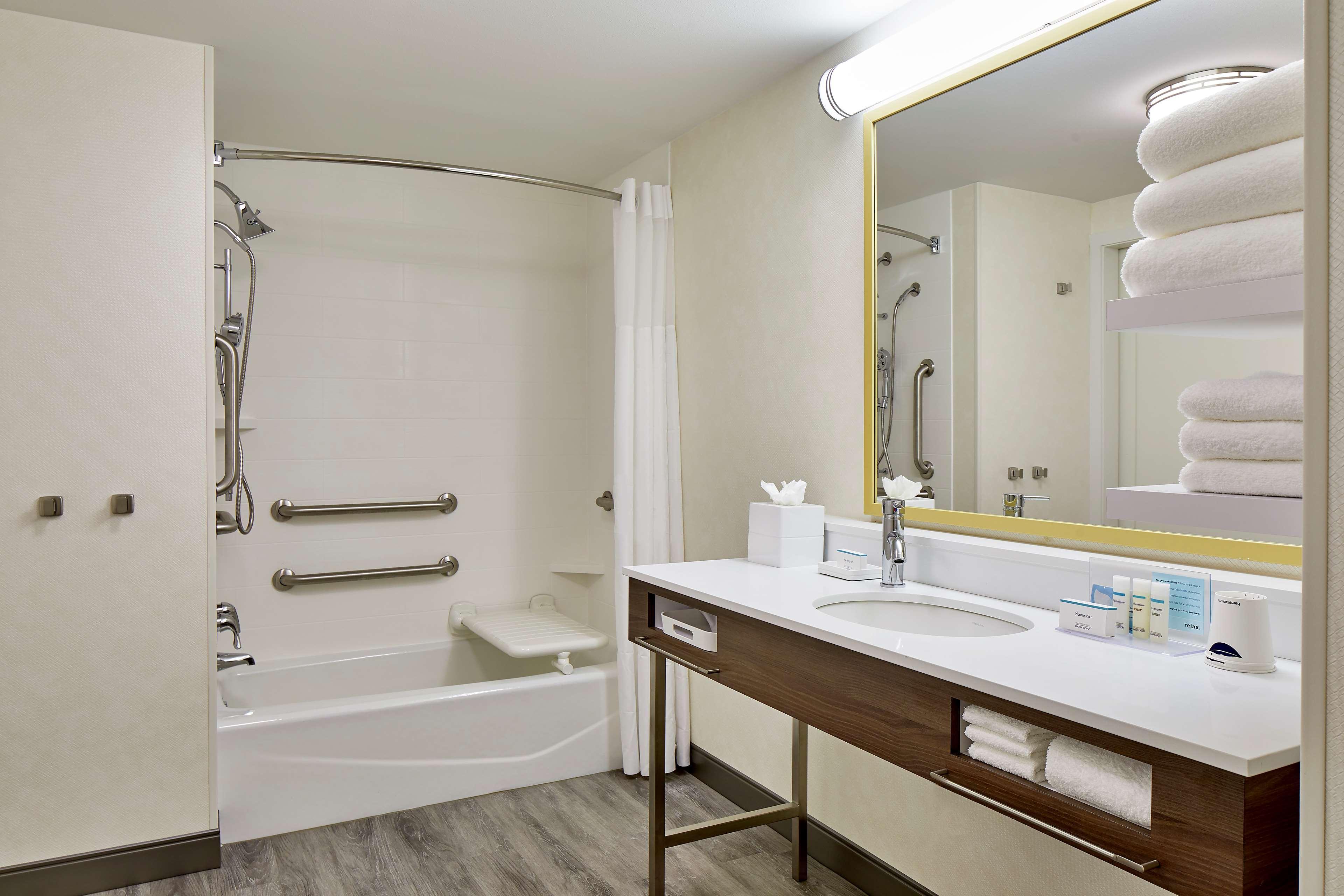 Hampton Inn & Suites Atlanta-Midtown, Ga Bagian luar foto