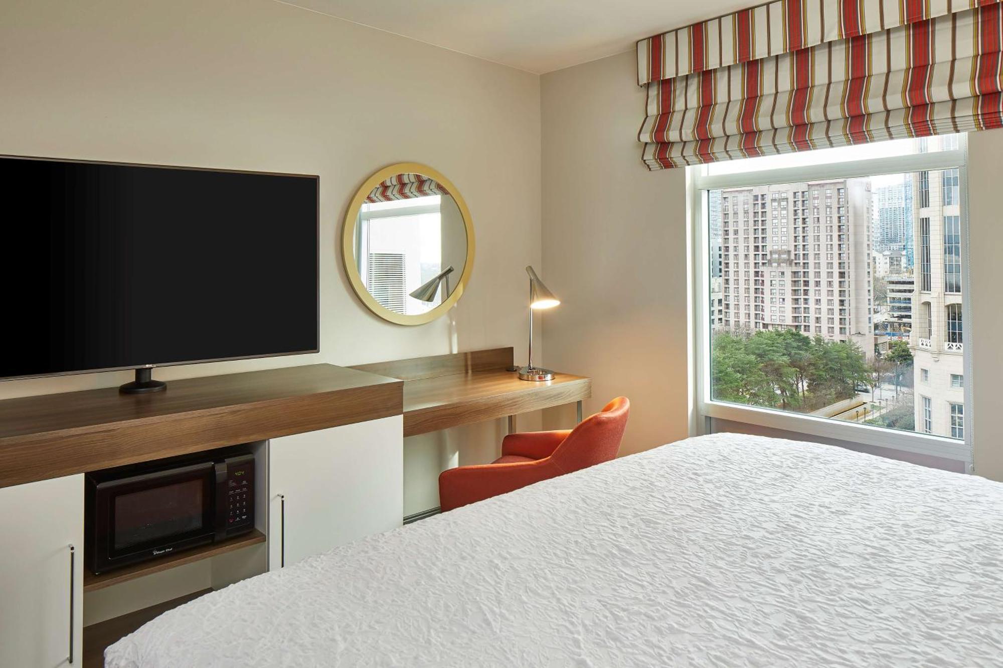 Hampton Inn & Suites Atlanta-Midtown, Ga Bagian luar foto